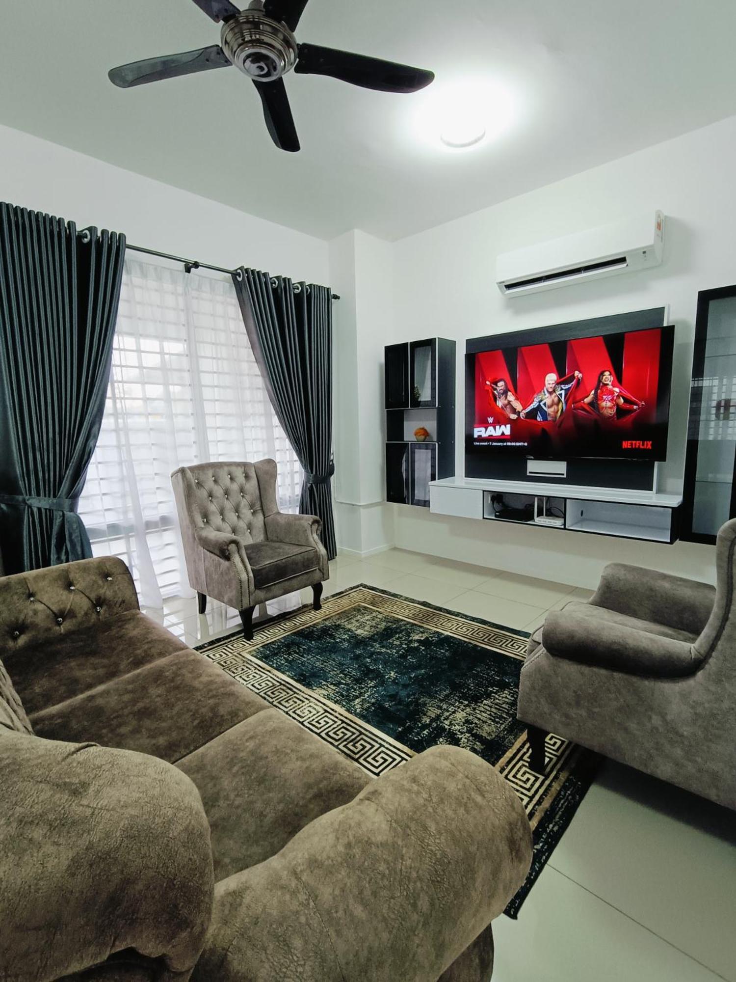 Sungai Long Guesthouse 까장 외부 사진